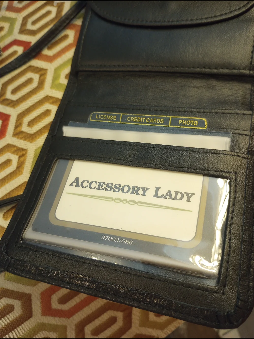 Accessory Lady sleek black